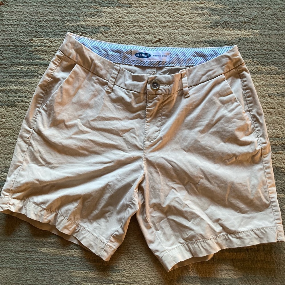 OLD NAVY EVERYDAY SHORTS SIZE 0